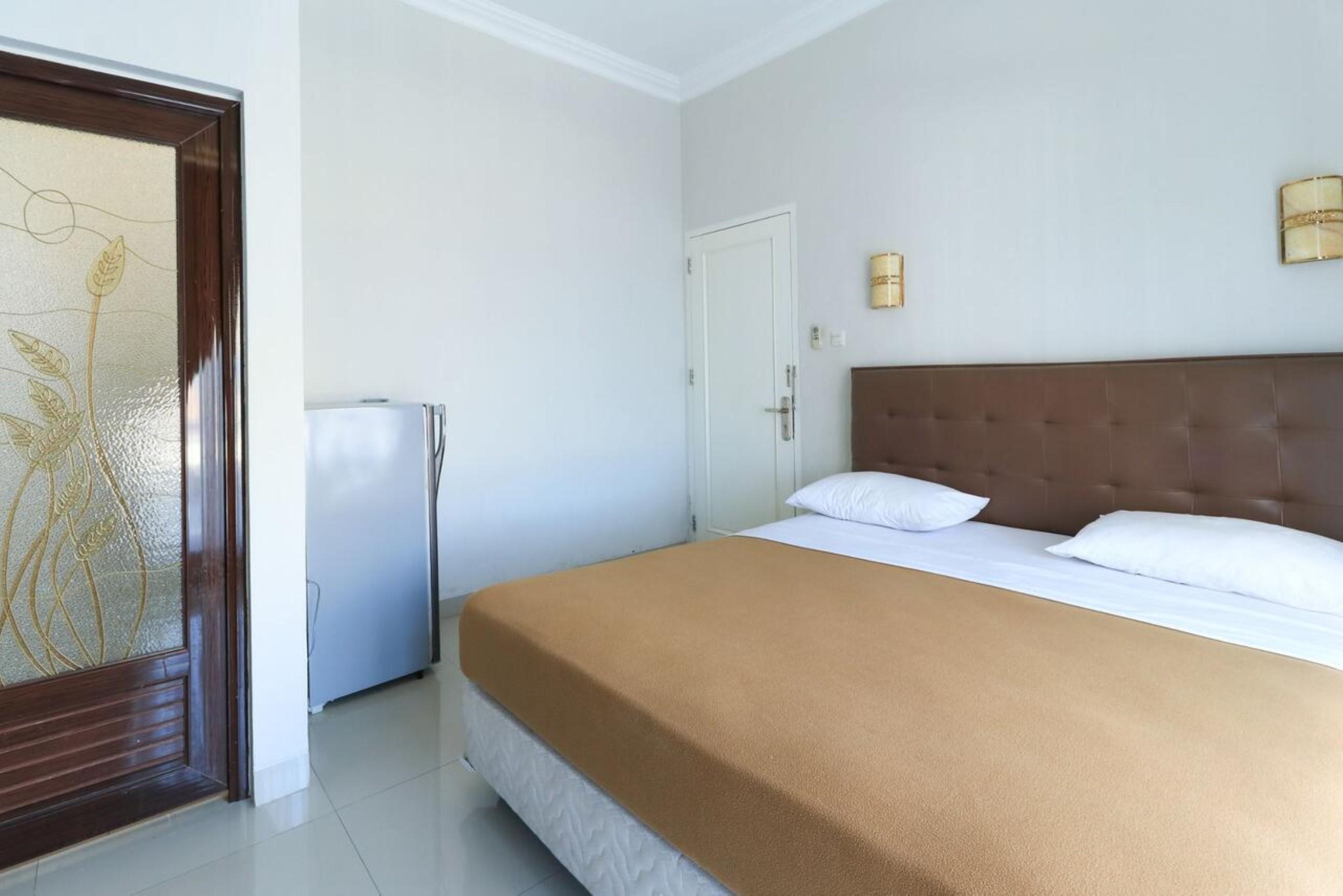 Ge Jacmart Homestay Makassar Exterior photo